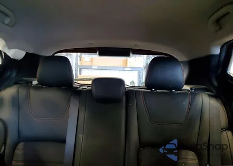 2020 Nissan Kicks Sr из США, поврежденный, VIN 3N1CP5DV6LL514229